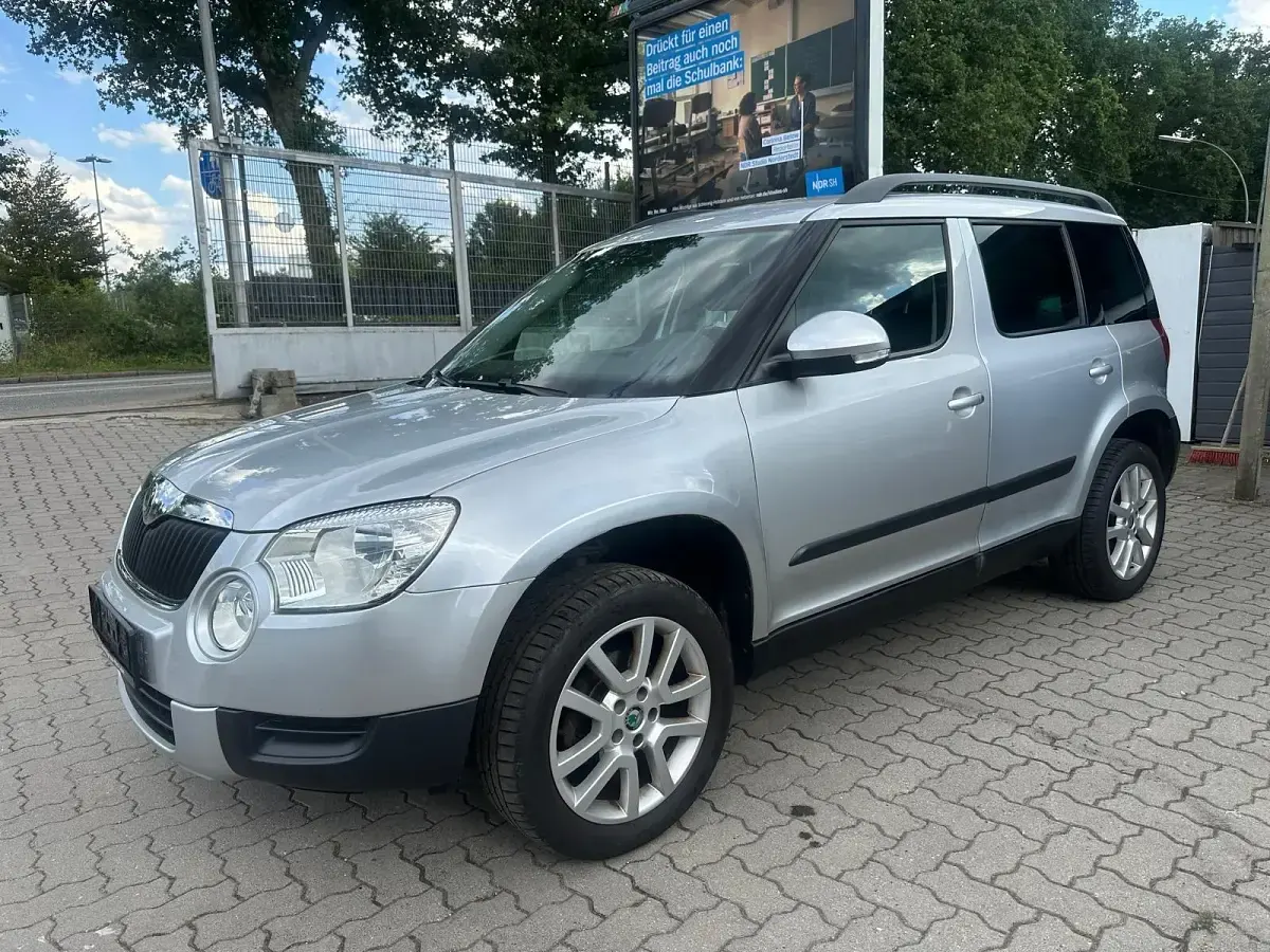 Gebraucht Skoda Yeti Plus Edition 105 PS (77 kW) 2012 Grau SUV