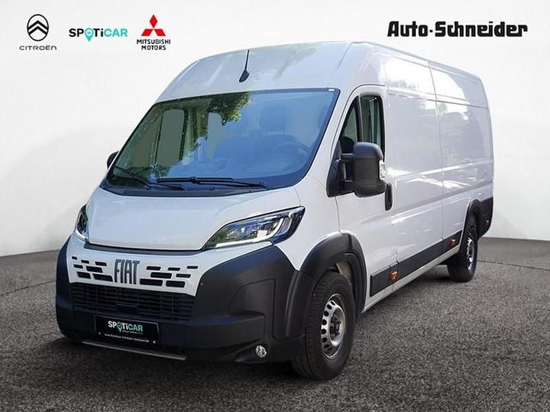 Weiss Gebraucht 2024 Fiat Ducato Van | 29.295 € - Bild 1/1