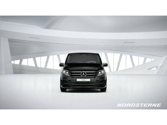 Gebraucht Mercedes Vito 163 PS (119 kW) 2025 Obsidianschwarz Van