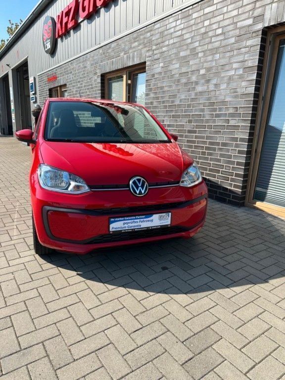 Tornadorot Gebraucht 2021 VW up! Basis Kleinwagen | 9.990 € (Fairer Preis) - Bild 1/4