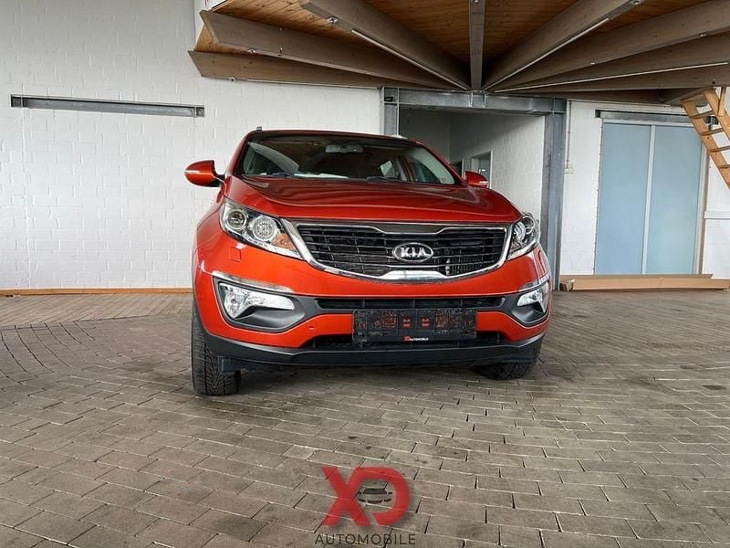 Gebraucht Kia Sportage Vision 136 PS (100 kW) 2010 Orange SUV