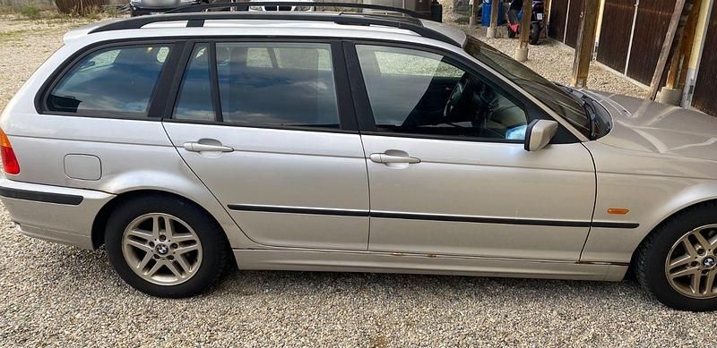 Gebraucht BMW 318 118 PS (86 kW) 2001 Grau Kombi