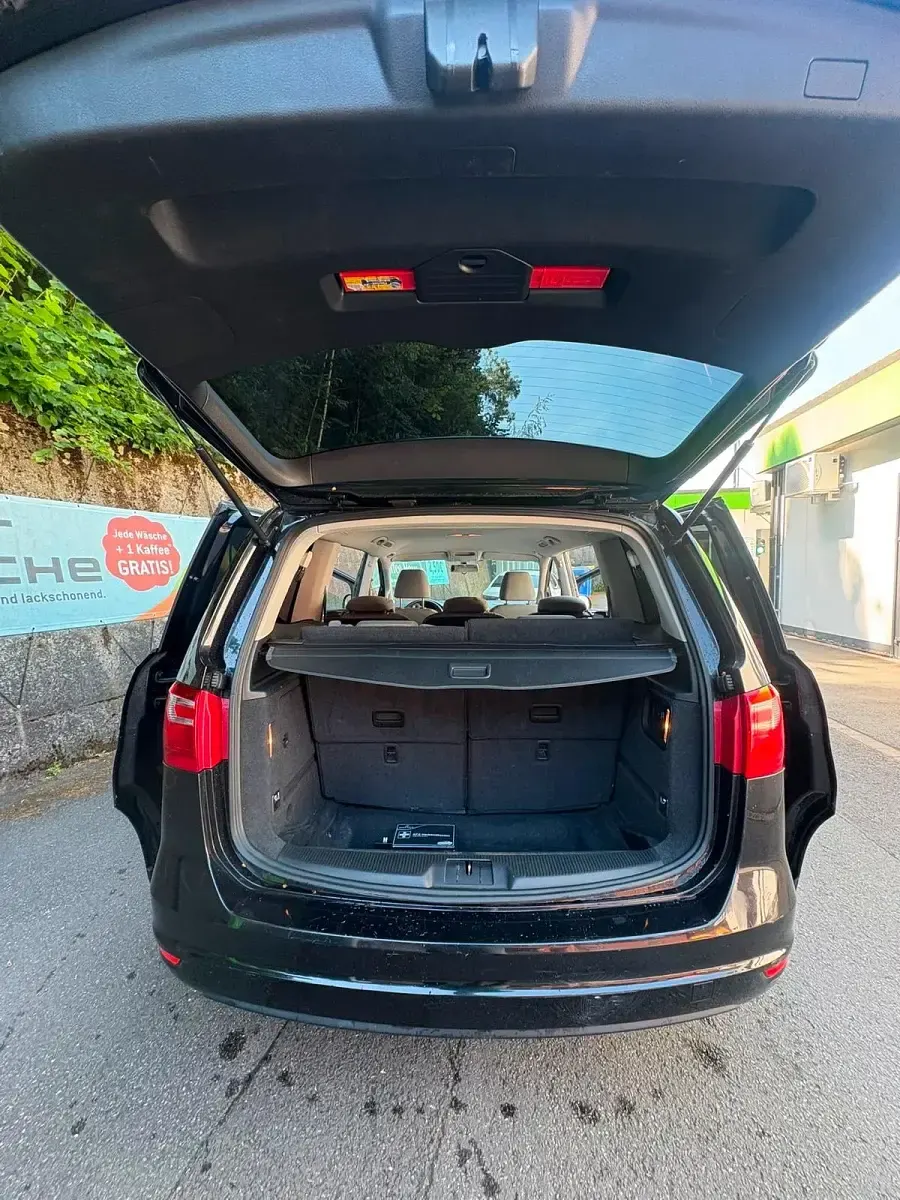Gebraucht Seat Alhambra 140 PS (102 kW) 2011 Schwarz Van / Kleinbus