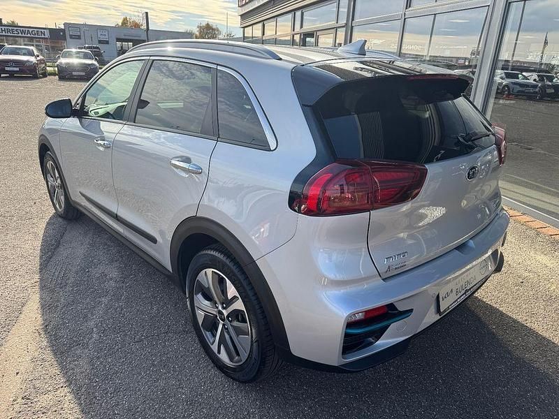 Gebraucht Kia e-Niro Spirit 150 kW (204 PS) 2021 Silber SUV