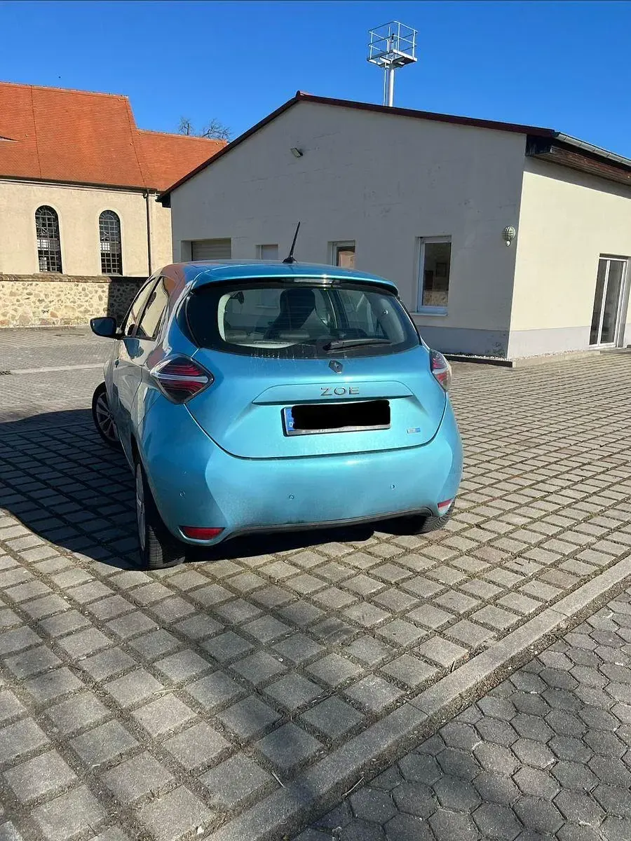 Używany Renault Zoe Experience 80 kW (109 KM) 2020 Hatchback