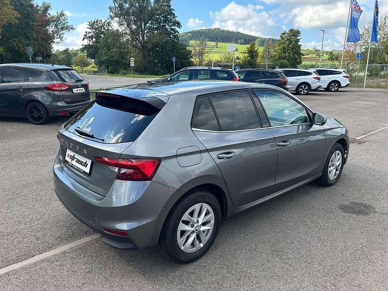 Gebraucht Skoda Fabia Selection 95 PS (69 kW) 2024 Grau Kleinwagen