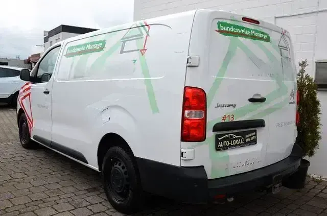Gebraucht Citroën Jumpy 122 PS (89 kW) 2021 Weiß Van / Kleinbus