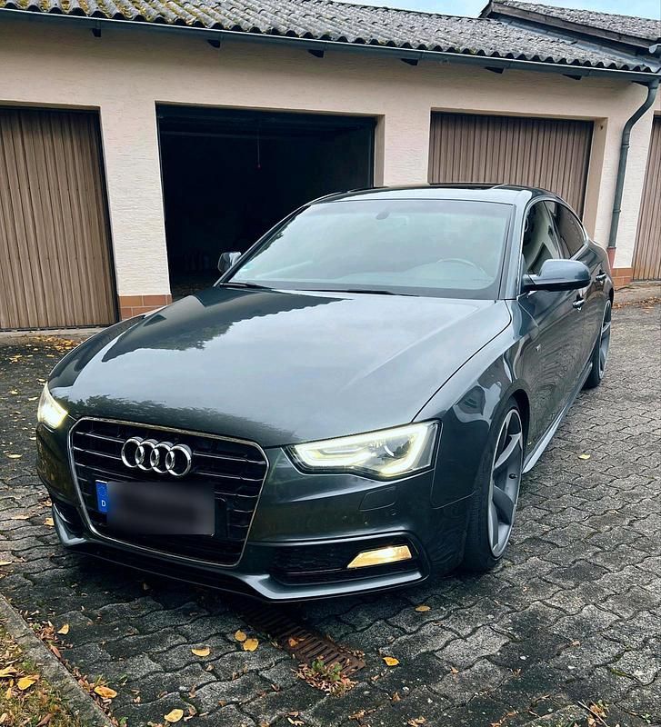 Grau Gebraucht 2013 Audi A5 Sportback Design Kleinwagen | 12.700 € (Guter Preis) - Bild 1/4
