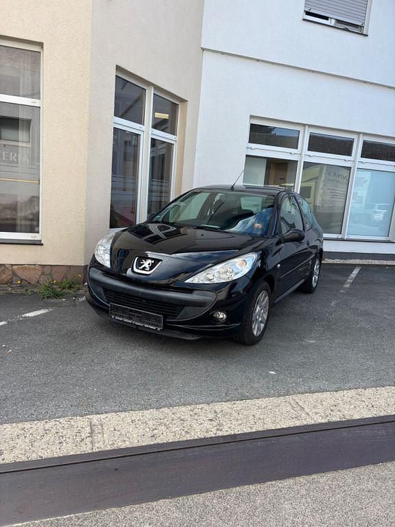 Schwarz Gebraucht 2009 Peugeot 206+ Kleinwagen | 1.999 € (Fairer Preis) - Bild 1/4
