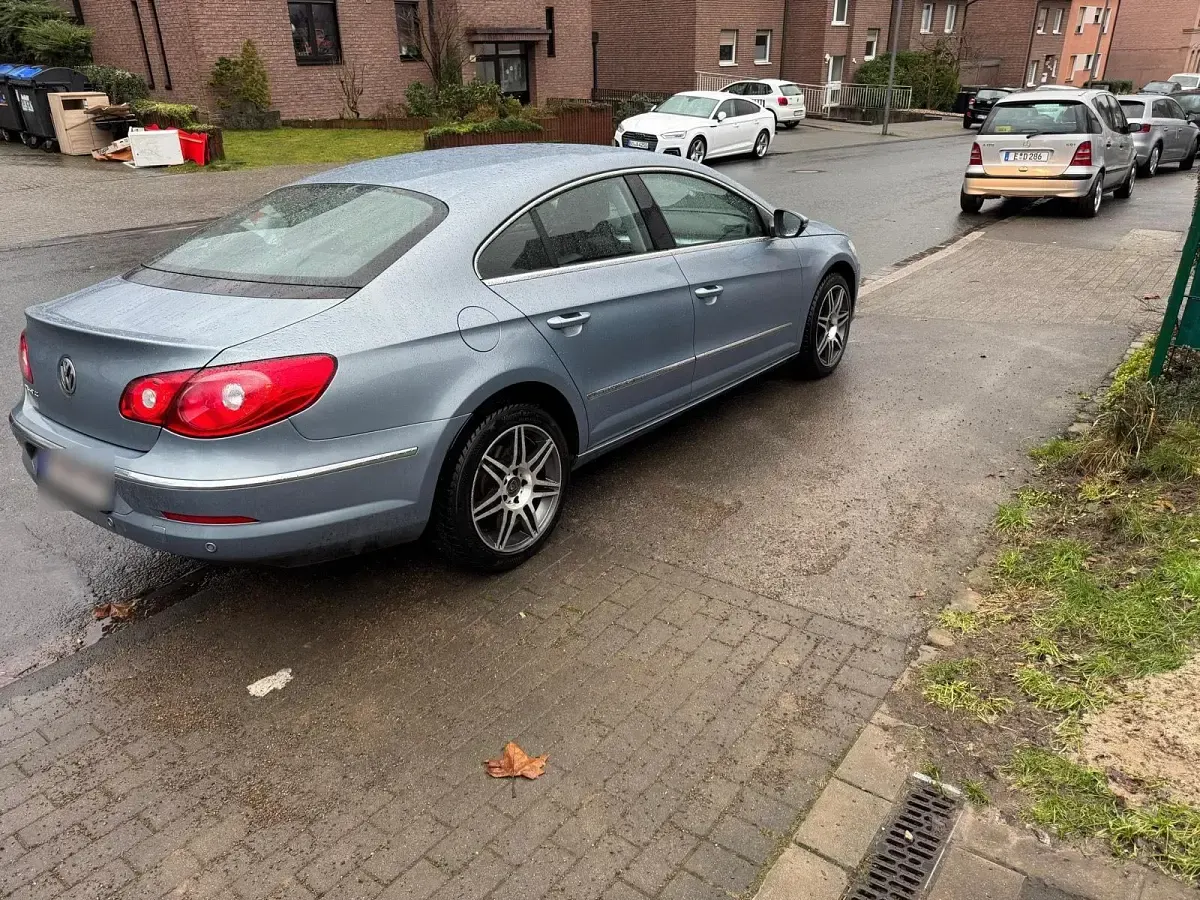 Second-hand VW Passat 160 CP (117 kW) 2010 Berlinǎ