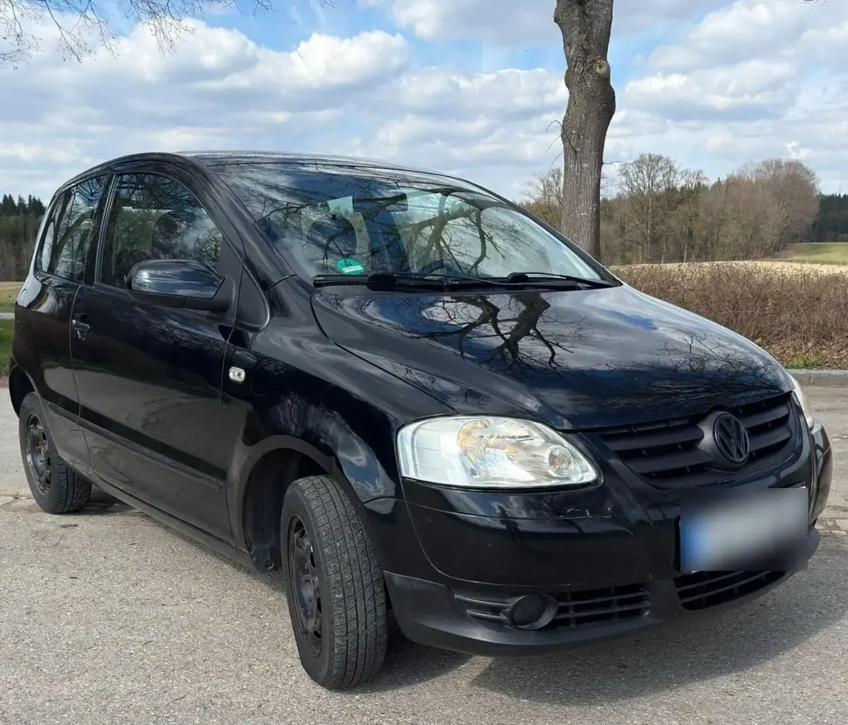 Second-hand VW Fox 60 CP (44 kW) 2007 Negru Hatchback