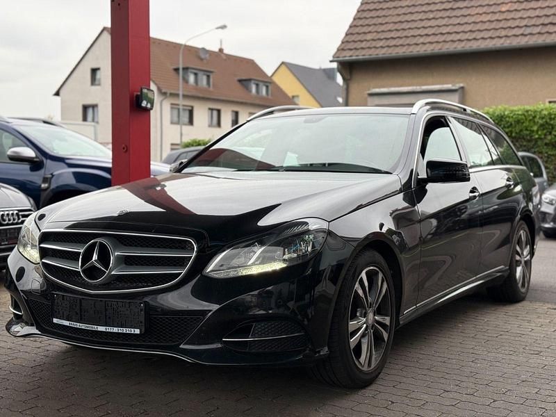 Gebraucht Mercedes E200 Avantgarde 184 PS (135 kW) 2013 Schwarz Kombi