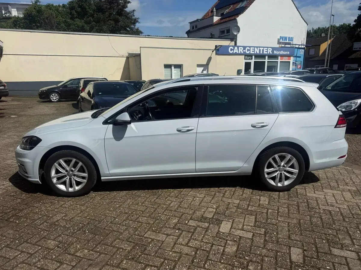 Gebraucht VW Golf VII Comfortline 116 PS (85 kW) 2017 Silber Kombi
