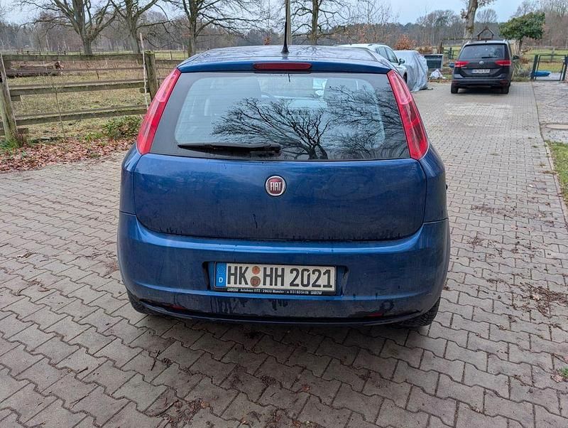 Gebraucht Fiat Punto 77 PS (56 kW) 2009 Blau Kleinwagen