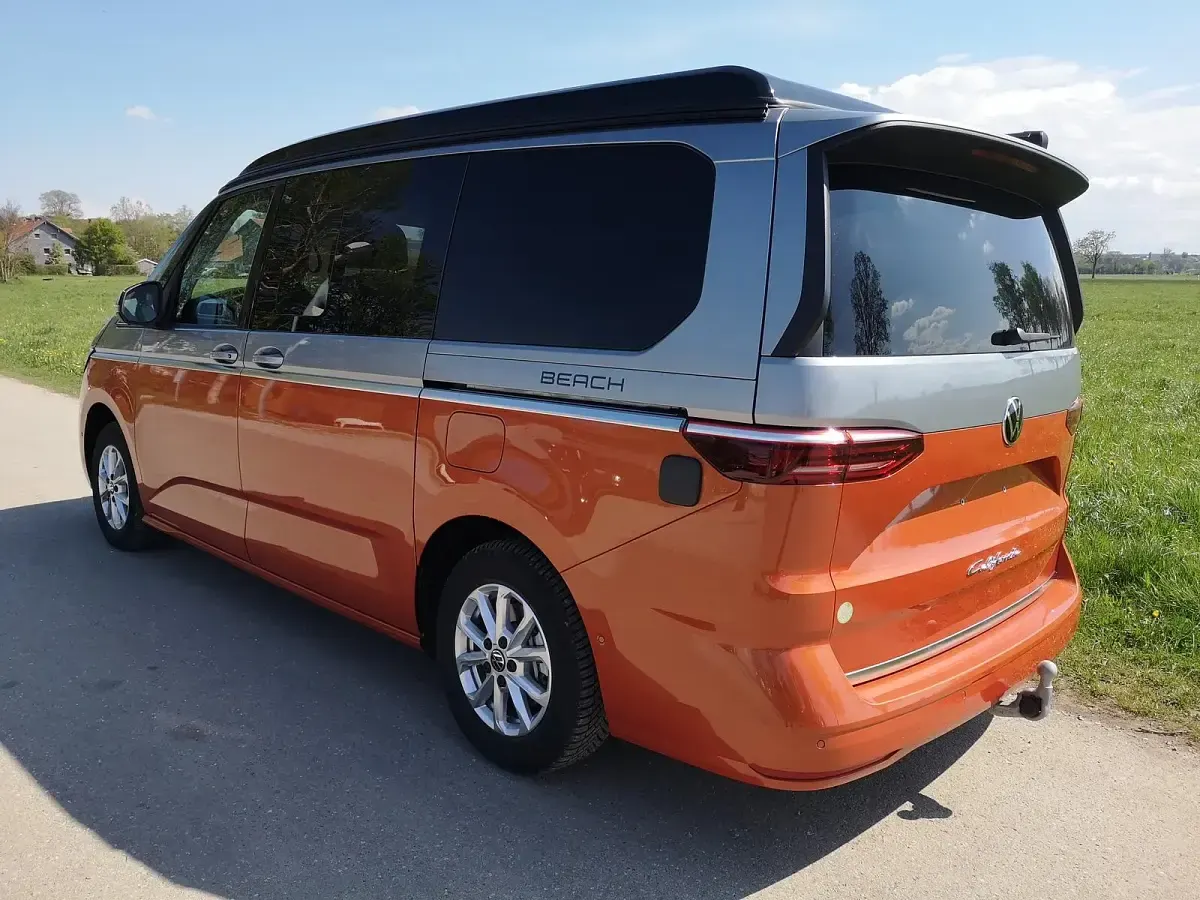Neu VW California Highline 2026 Monosilber met./energetic orange met. dach schwarz Van