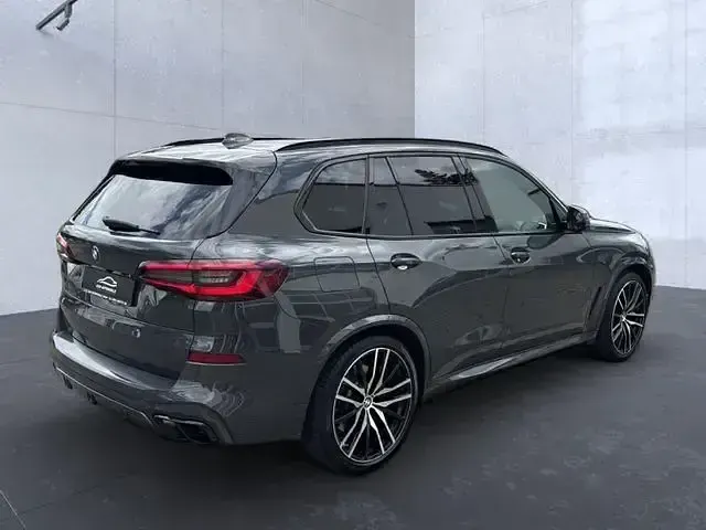 Gebraucht BMW X5 M50 Performance 530 PS (389 kW) 2021 Grau SUV