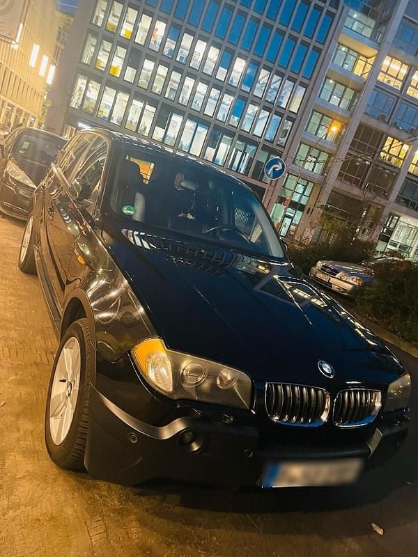 Schwarz Gebraucht 2006 BMW X3 SUV | 4.550 € (Fairer Preis) - Bild 1/4