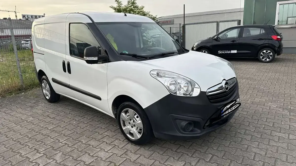 Gebraucht Opel Combo S 95 PS (69 kW) 2018 Van / Kleinbus
