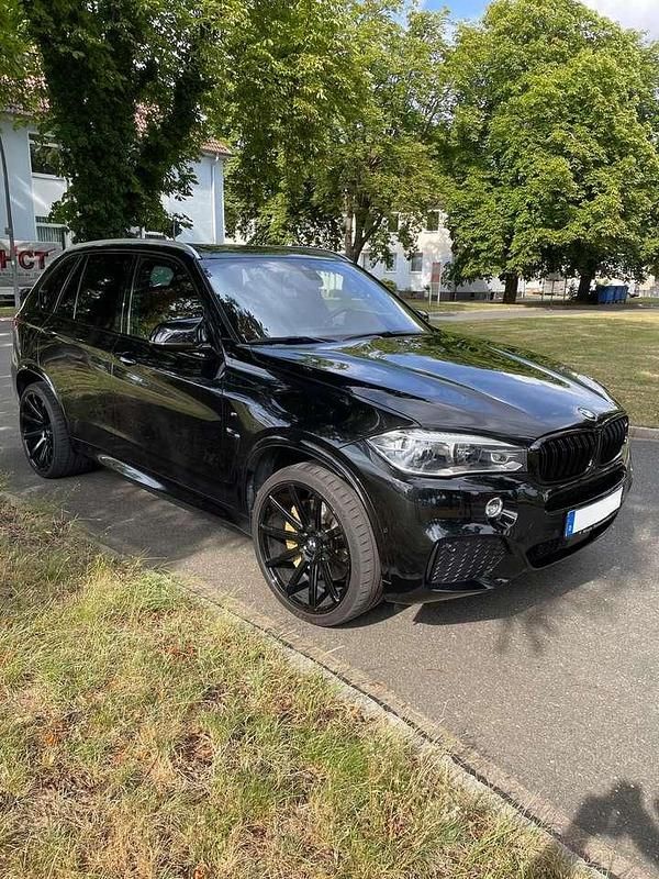 Schwarz Gebraucht 2018 BMW X5 M Sport Line SUV | 47.000 € - Bild 1/4