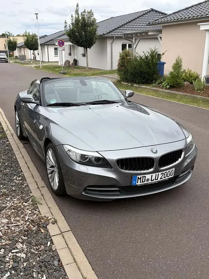 Gebraucht BMW Z4 204 PS (150 kW) 2010 Grau Cabrio
