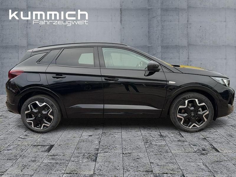 Gebraucht Opel Grandland X Ultimate 131 PS (96 kW) 2024 Schwarz SUV