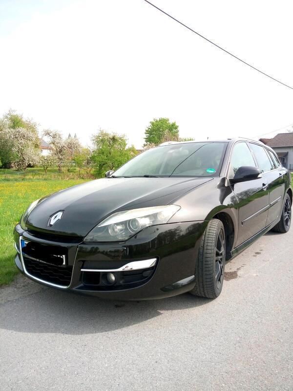 Schwarz Gebraucht 2011 Renault Laguna III GT Kombi | 2.700 € (Superpreis) - Bild 1/4