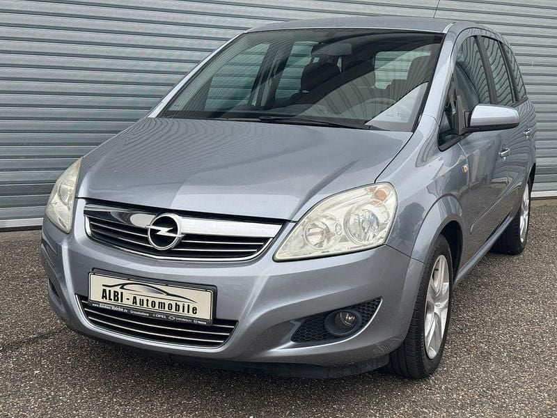 Silber Gebraucht 2009 Opel Zafira Edition Van / Kleinbus | 2.780 € (Guter Preis) - Bild 1/4