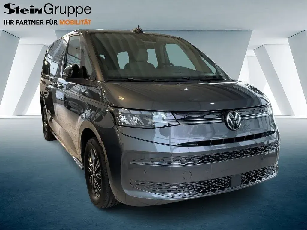 Neu VW Multivan Life 150 PS (110 kW) 2026 Grau Van / Kleinbus
