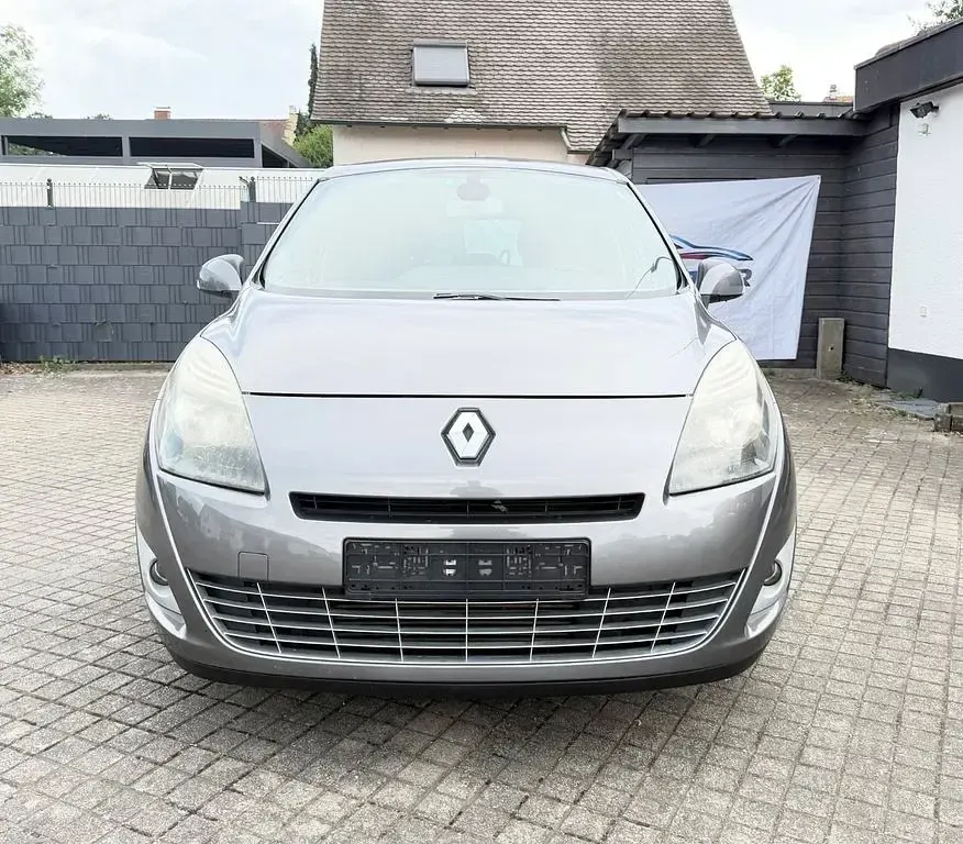 Gebraucht Renault Scenic E-Tech Dynamique 131 PS (96 kW) 2010 Grau Van / Kleinbus