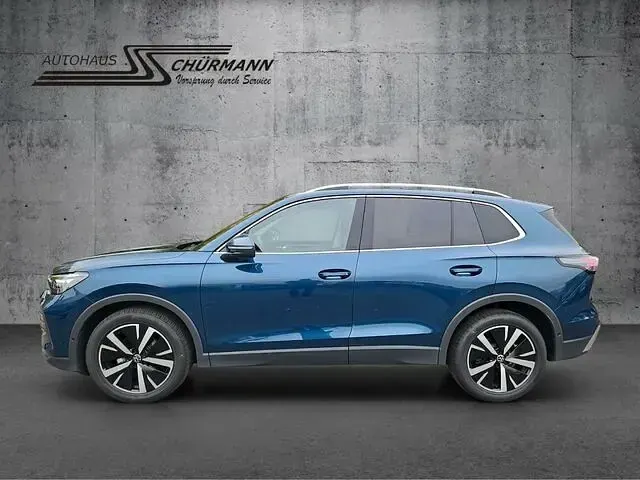 Gebraucht VW Tiguan Elegance 150 PS (110 kW) 2024 Blau SUV