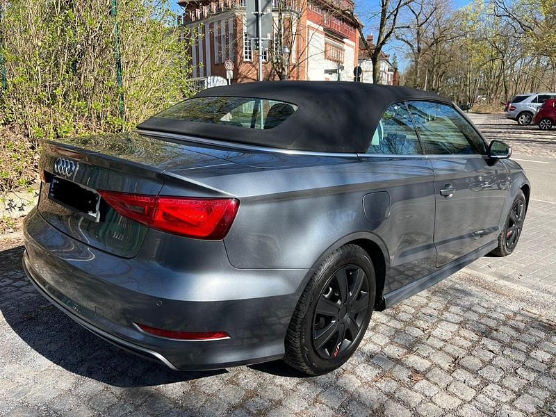 Gebraucht Audi A3 Cabriolet S-Line 150 PS (110 kW) 2015 Grau Cabrio