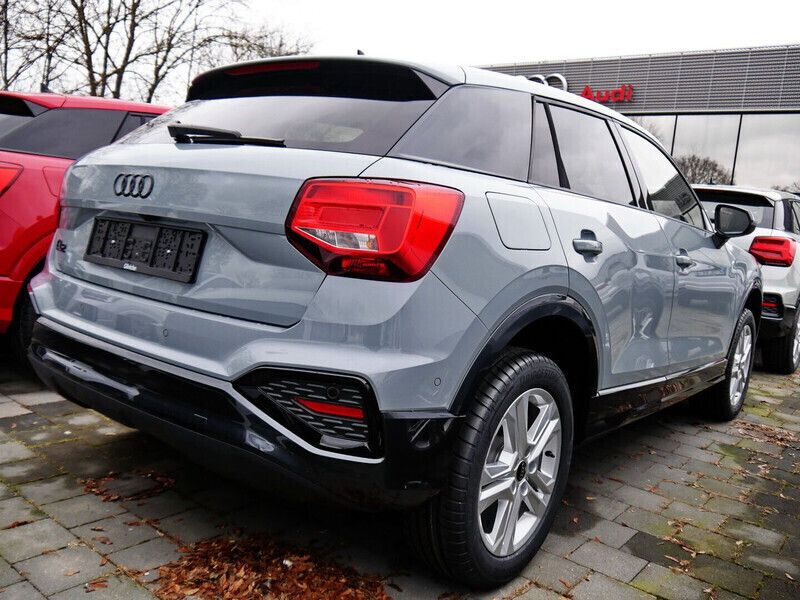 Second-hand Audi Q2 Advanced Plus 150 CP (110 kW) 2024 Gri SUV