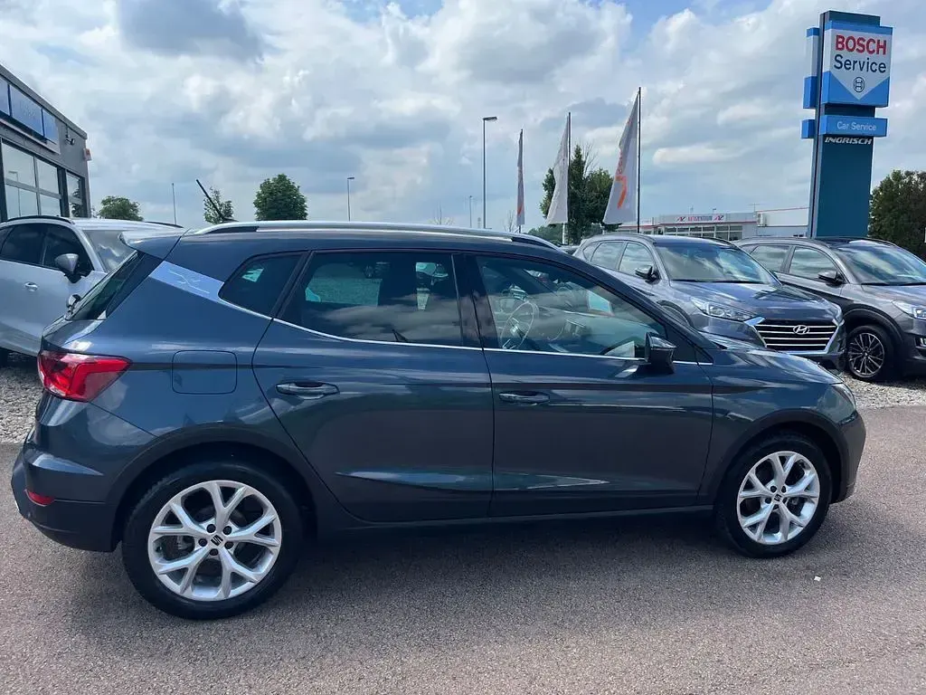 Gebraucht Seat Arona FR 116 PS (85 kW) 2024 Grau SUV