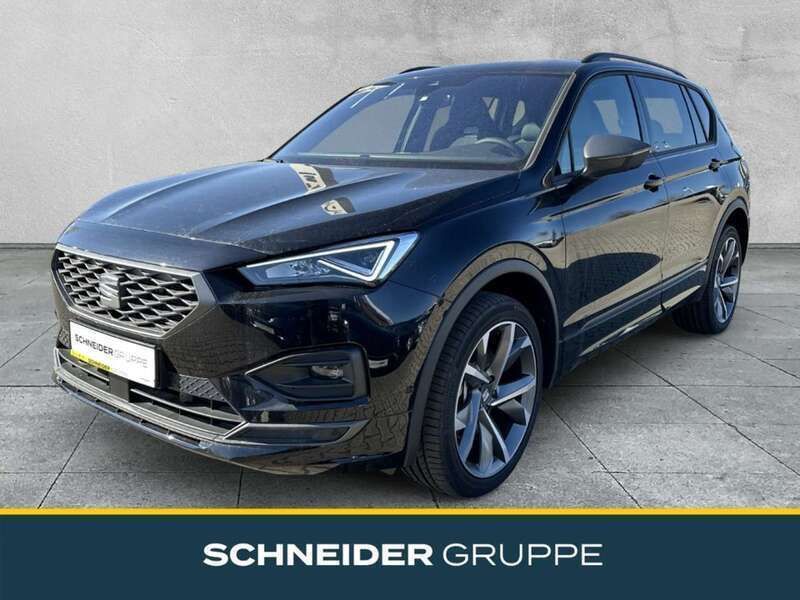 Deep schwarz Gebraucht 2024 Seat Tarraco 4Drive SUV | 48.990 € - Bild 1/4