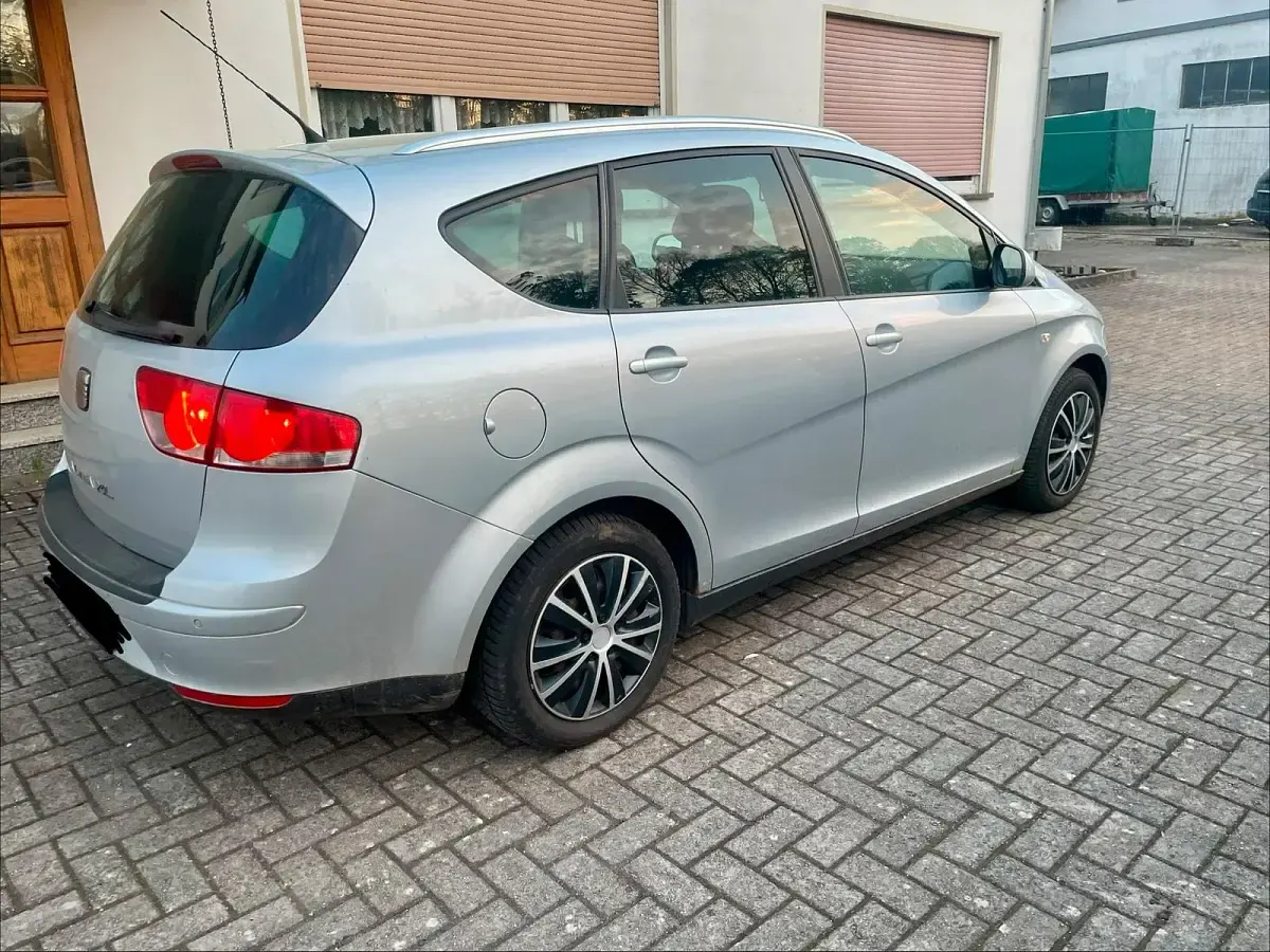 Gebraucht Seat Altea XL 105 PS (77 kW) 2007 Silber Van / Kleinbus