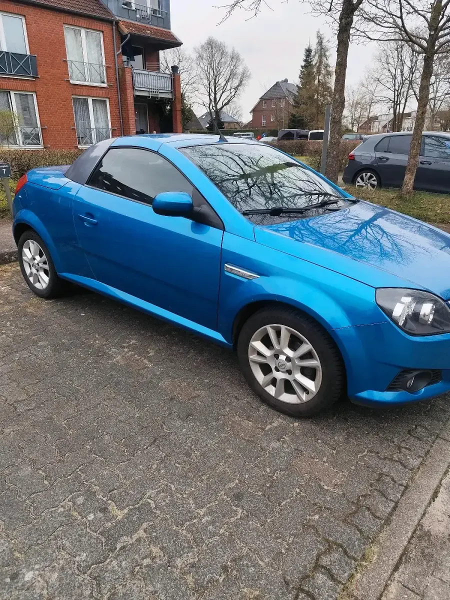 Gebraucht Opel Tigra 90 PS (66 kW) 2005 Blau Cabrio