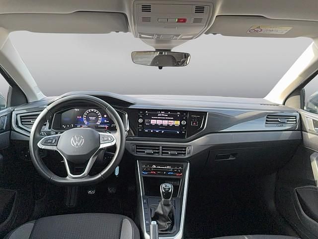 Gebraucht VW Polo Life 95 PS (69 kW) 2025 Grau Limousine