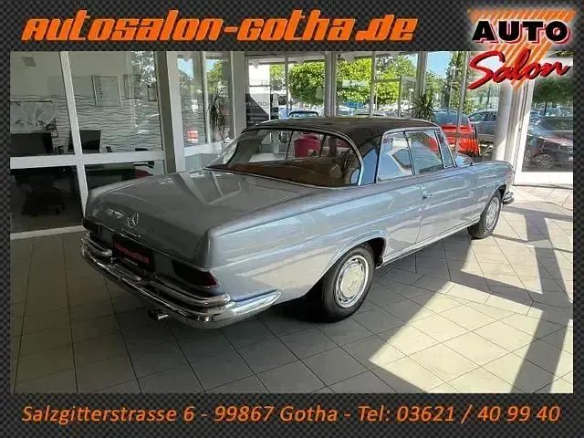 Gebraucht Mercedes W111 SE 150 PS (110 kW) 1966 Blau Coupé