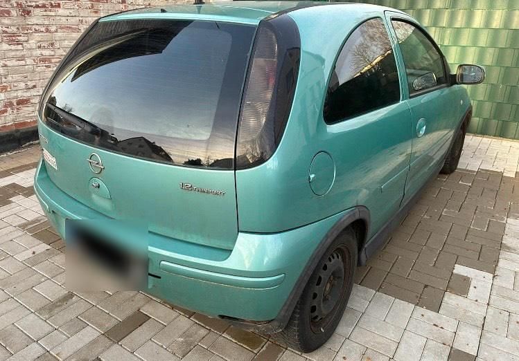 Gebraucht Opel Corsa 80 PS (58 kW) 2005 Grün Kleinwagen