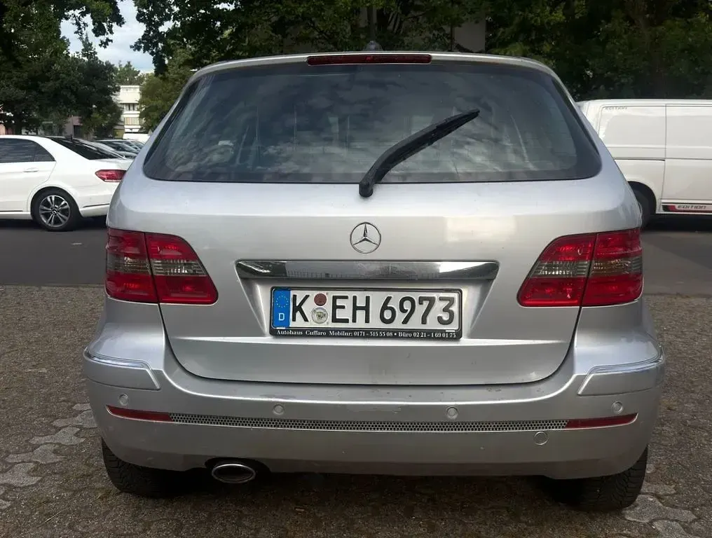 Gebraucht Mercedes B180 109 PS (80 kW) 2007 Grau Van / Kleinbus
