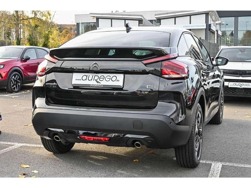 Gebraucht Citroën C4 Shine 131 PS (96 kW) 2023 Schwarz Limousine