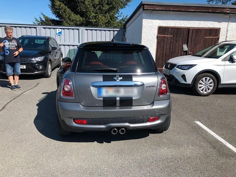 Gebraucht Mini Cooper S 184 PS (135 kW) 2010 Grau Kleinwagen