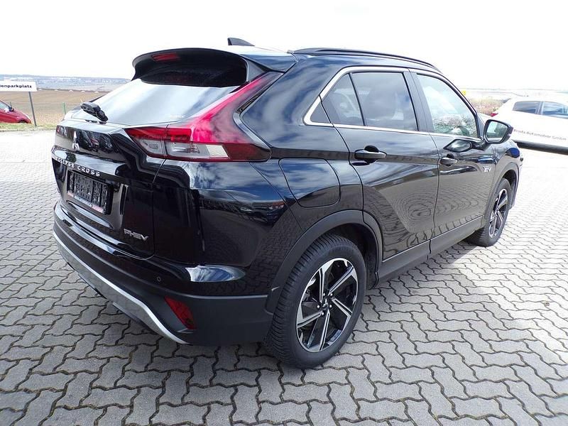 Gebraucht Mitsubishi Eclipse Cross Edition 188 PS (138 kW) 2021 Pantherschwarz (p) SUV