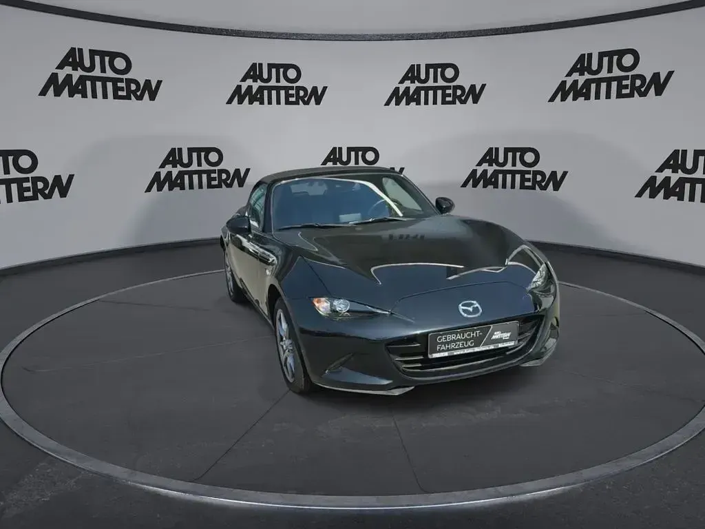 Gebraucht Mazda MX5 Selection 132 PS (97 kW) 2022 Jet black Cabrio