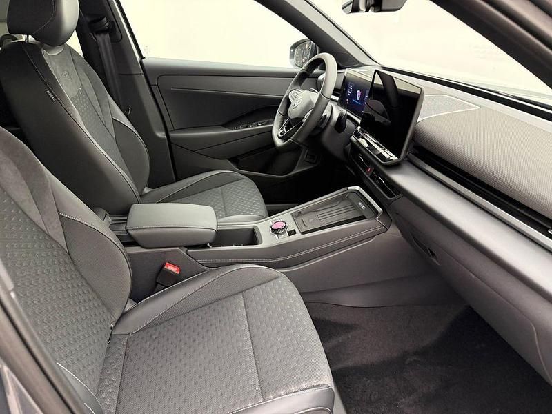 Neu VW T-Roc R-line 150 PS (110 kW) 2026 Grau SUV