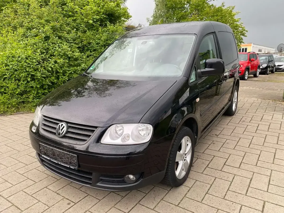 Gebraucht VW Caddy Style 105 PS (77 kW) 2010 Black magic perleffekt Van / Kleinbus