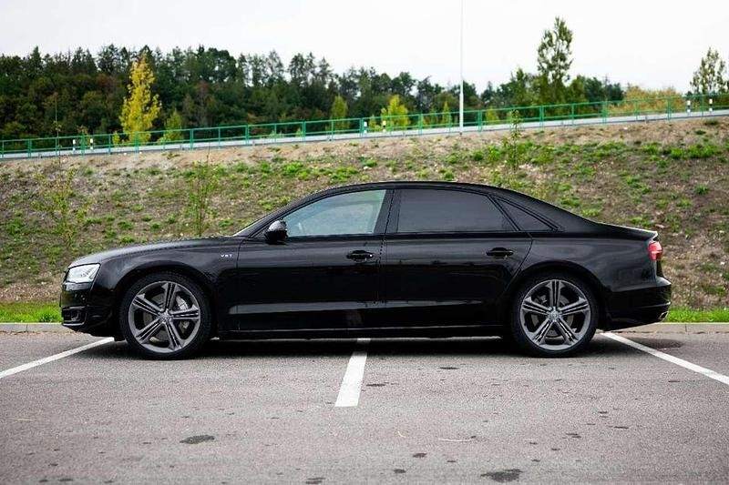 Gebraucht Audi A8L 385 PS (283 kW) 2014 Schwarz Limousine