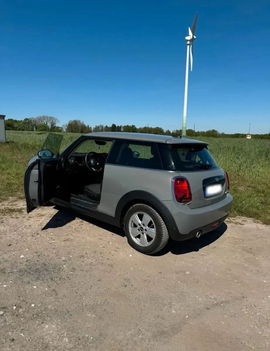 Gebraucht Mini Cooper 136 PS (100 kW) 2019 Grau Kleinwagen