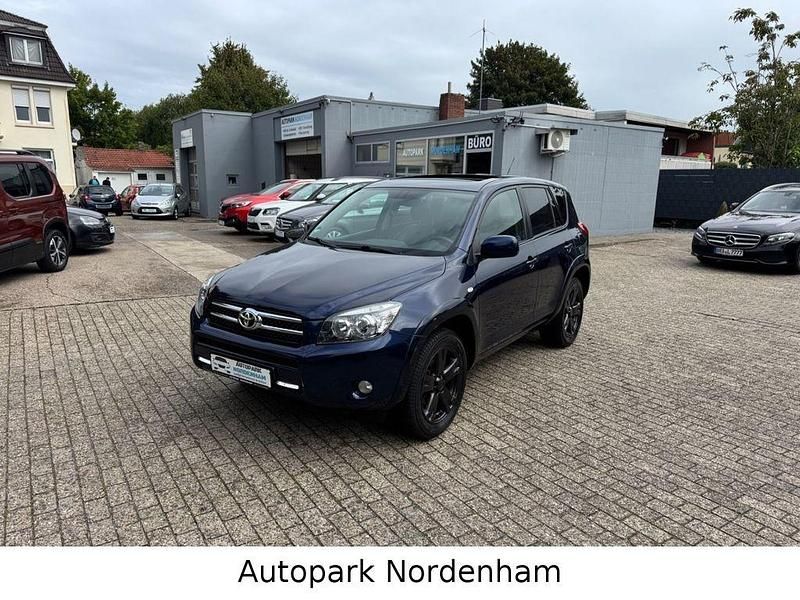 Blau Gebraucht 2009 Toyota RAV4 Executive SUV | 6.950 € (Etwas zu teuer) - Bild 1/4