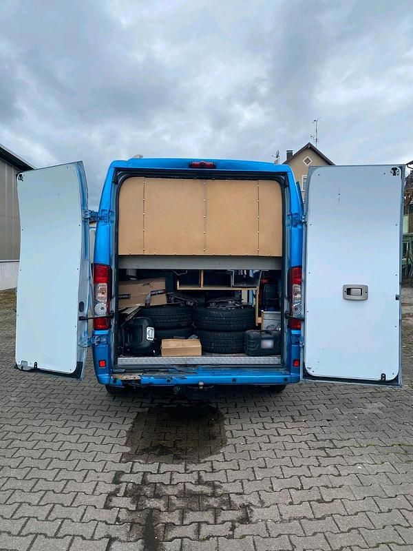 Second-hand Citroën Jumper 130 CP (95 kW) 2012 Albastru Monovolum